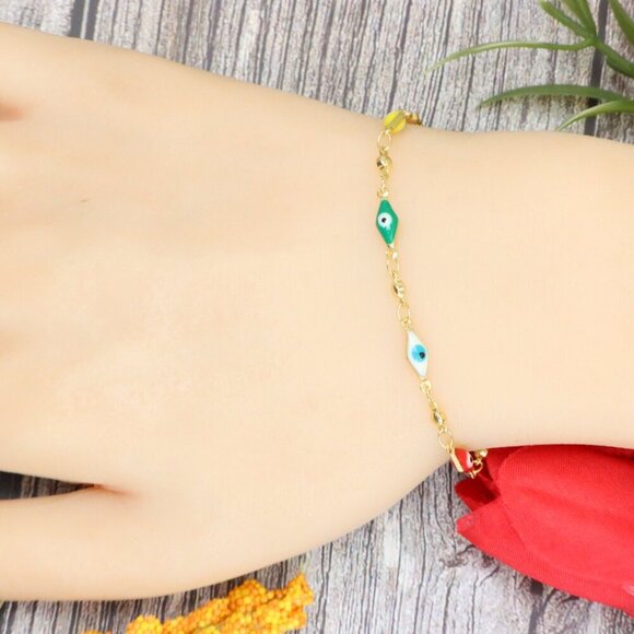 "Trendy Handmade Bracelet – A Stylish Gift for Women & Girls, MAR091521 - Picture 7 of 10